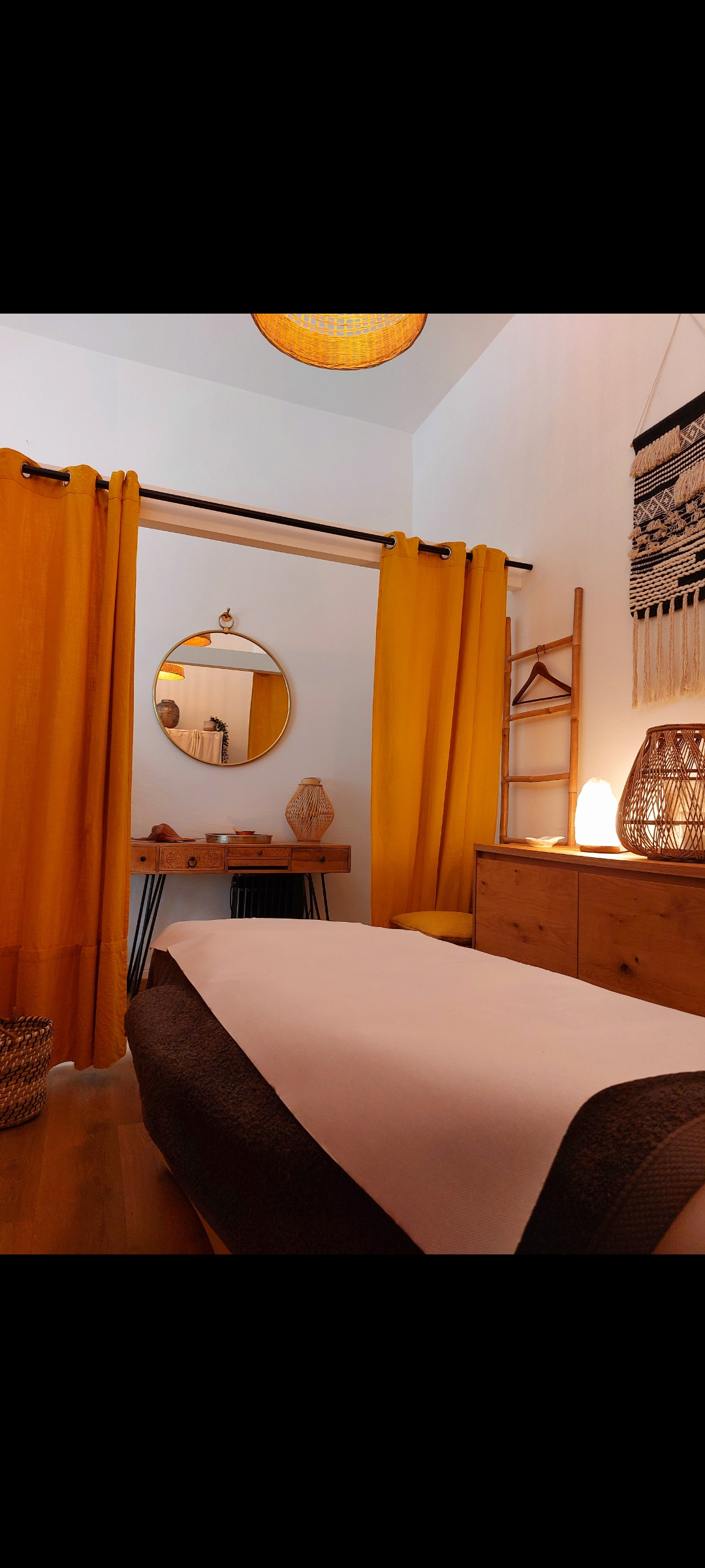 Image de Cabinet à Carouge pour massages ou thérapies à louer 2 jours par semaine